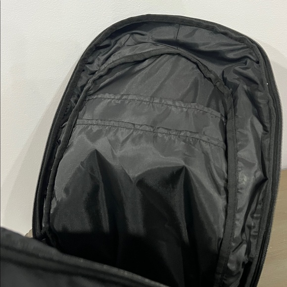 Targus Backpack - Picture 10 of 12